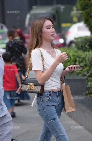 金发美女