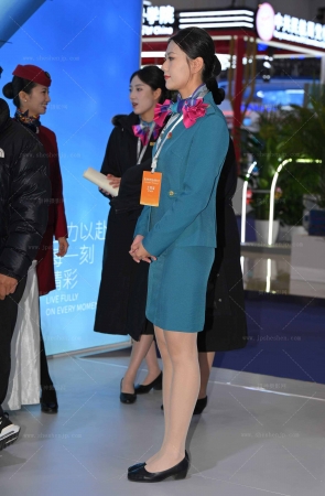 SH26-56-52√纤细美腿-清秀民航空姐