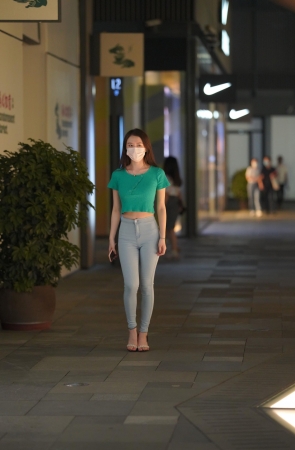 长腿牛仔小姐姐