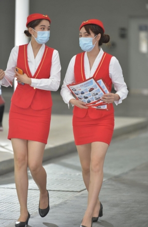 红色闺蜜