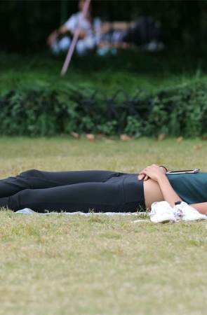 No1569 不要怀疑！上半年评分最高的细趾美足就在这里！