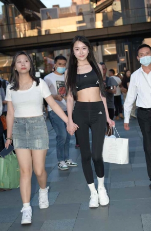 甜美可爱黑色瑜伽 [73P-1.53GB]