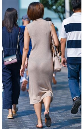 连体长裙短发妹子(67P)