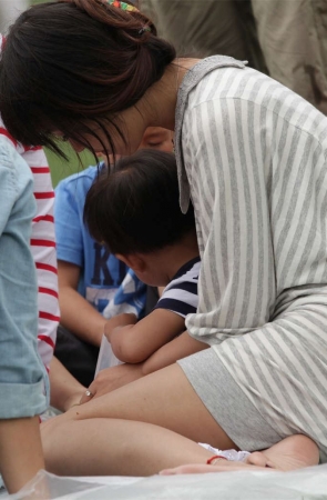 No526 恬静少妇足底细嫩无瑕