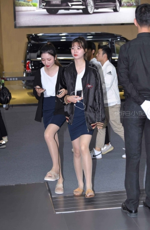 模特小姐姐