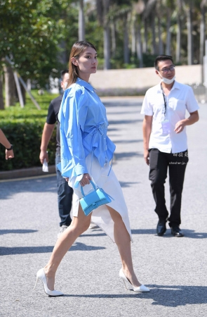 211025-18+61 4P