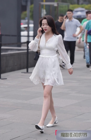 白色裙子美女3A1034[746M]