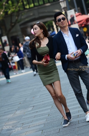 咔喳赛25  裹臀短裙 还是不戴眼镜漂亮（17p）