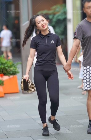 健身女孩