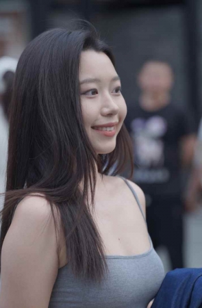 气质灰色长裙 [125P-1.49GB]