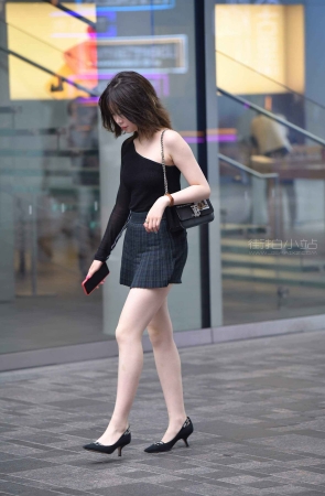 白皙的大腿