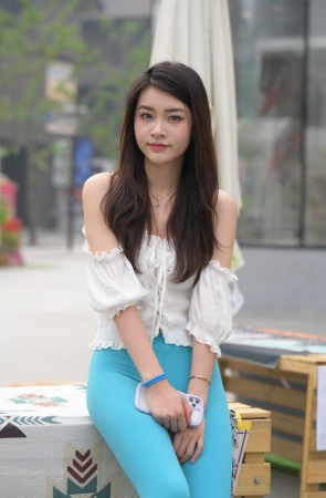 不吃鸡蛋街拍作品  不吃鸡蛋-夏日幽蓝 [769P-12.9GB]