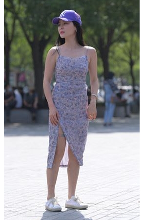 吊带长裙小姐姐(86P)