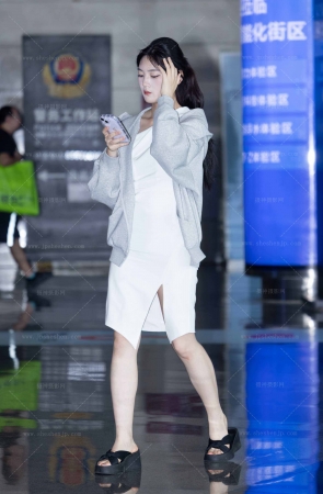 LB462-29P 成都车展-清纯白嫩美腿礼仪小妹再会篇