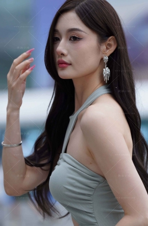 开衩裙--175美月