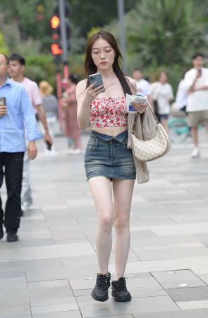 小腿怎么可以这么白，240222-1-43 15P