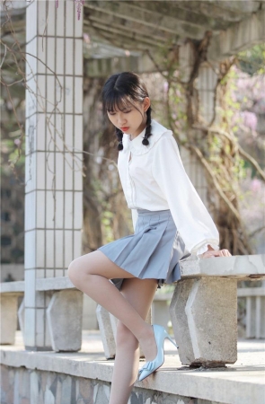 清纯呆萌的学妹小橙子3A046[52P-48M]