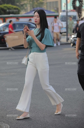成熟的女性风采