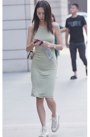 裹身长裙美眉(38P)