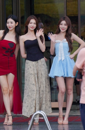 巧笑倩兮 美目盼兮