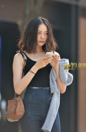 -高腰牛仔少妇