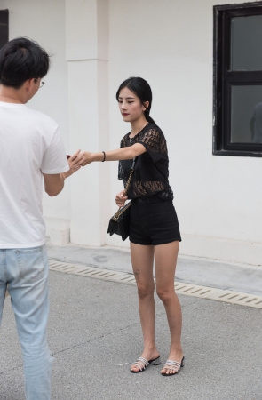 你要帮我拍的瘦点