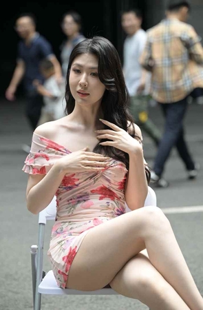 美艳动人 [231P-5.24GB]