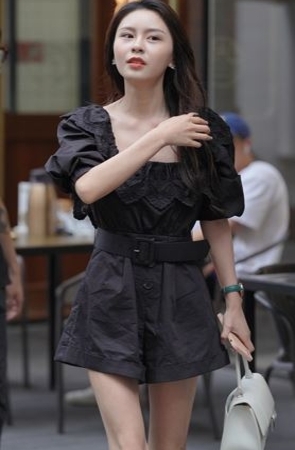 漂亮的黑裙美女(119P)