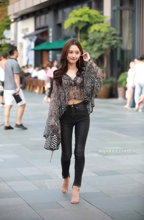 超气质魅力美女姐姐