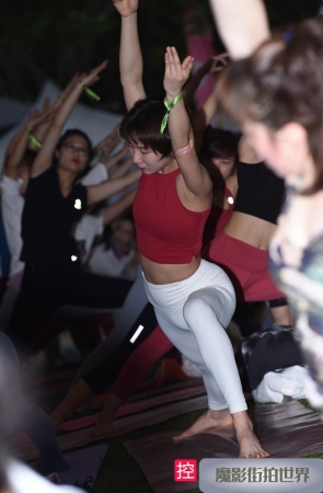 白色瑜伽裤MJ1521[1.42G]