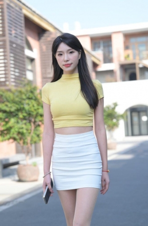 不吃鸡蛋街拍作品  白开水加冰 [1001P-17.4GB]