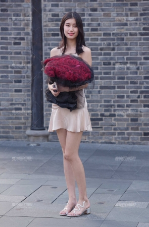 圣诞节 你们送花了吗？