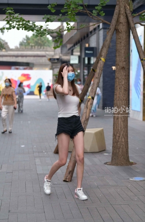 魅力小姐姐