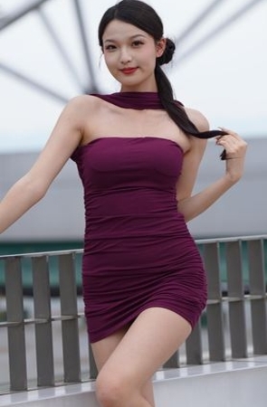 抹胸包臀裙美女(176P)