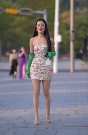 碎花裙甜美复古风