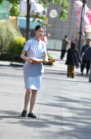 清新苏雅推销员小姐姐 【图片➕视频】