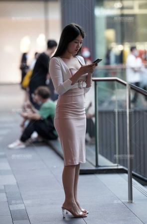 包臀裙美女的韵味