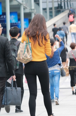 熟女  紧身好臀