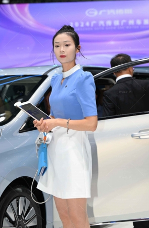 销售员小姐姐