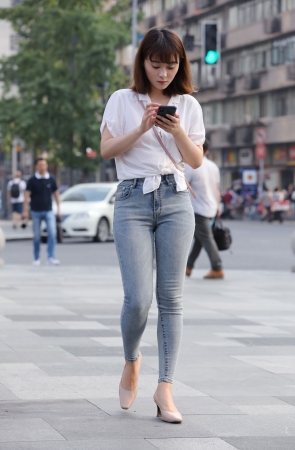 牛仔女郎