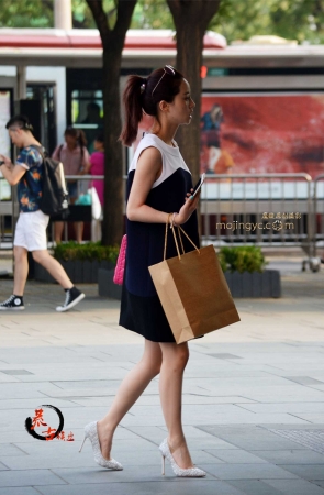 16.9.5 等待的姑娘