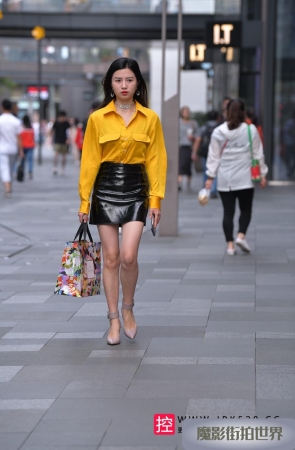 皮短裙美腿小姐姐3A3783[1G]