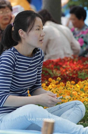 纯视觉冲击，文静少f的大白脚