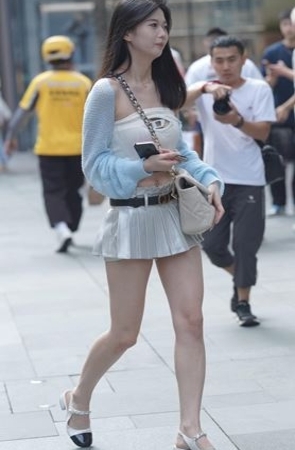 超短裙美女(157P)