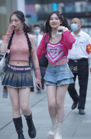 可爱女孩儿