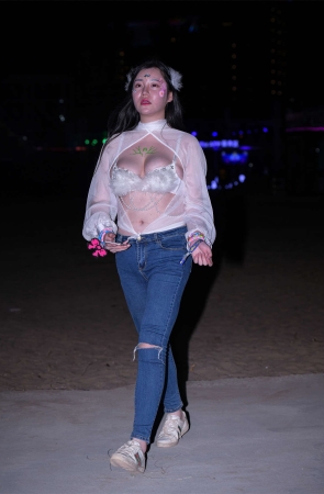 甜美可爱牛仔裤