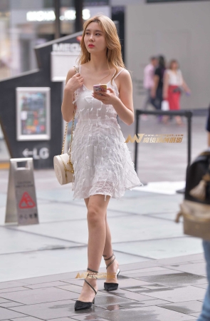 长腿高跟漂亮美女