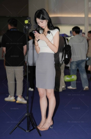 主播凉高细腿38P