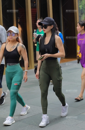 健身女孩