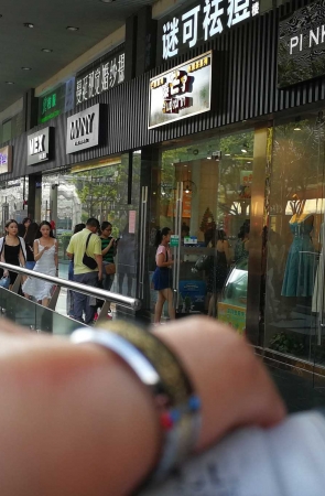 吊带连衣长裙，裸腿，凉高，美女（13）